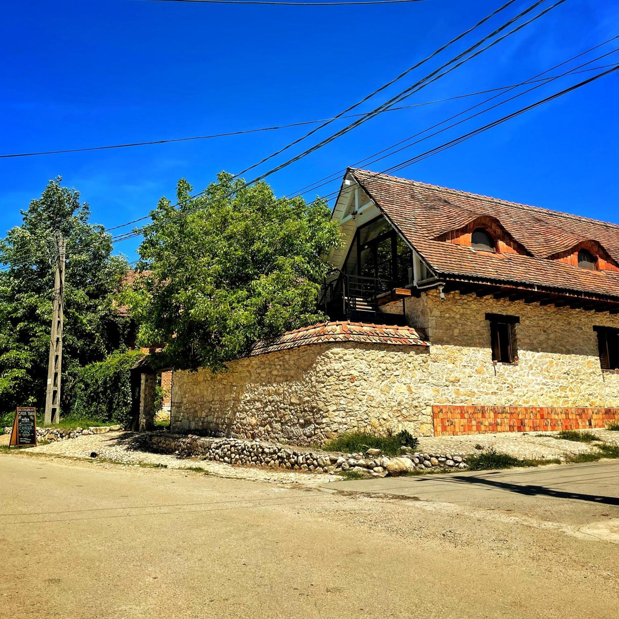 Casa Thea Cheile Nerei Hotel Sokolar Exterior foto