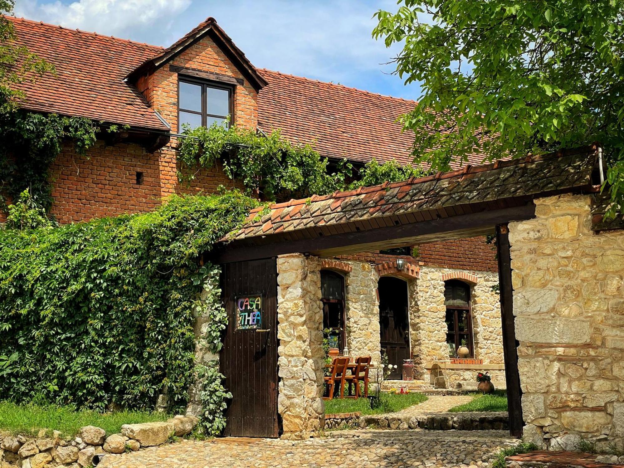 Casa Thea Cheile Nerei Hotel Sokolar Exterior foto